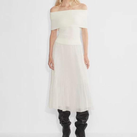 Wilfred Nola shortsleeve off the shoulder sweater - Picture 6 of 7